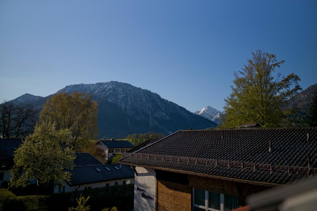 Hotel-Restaurant Zum Hirschhaus Inklusiv Chiemgaukarte Ruhpolding Eksteriør bilde