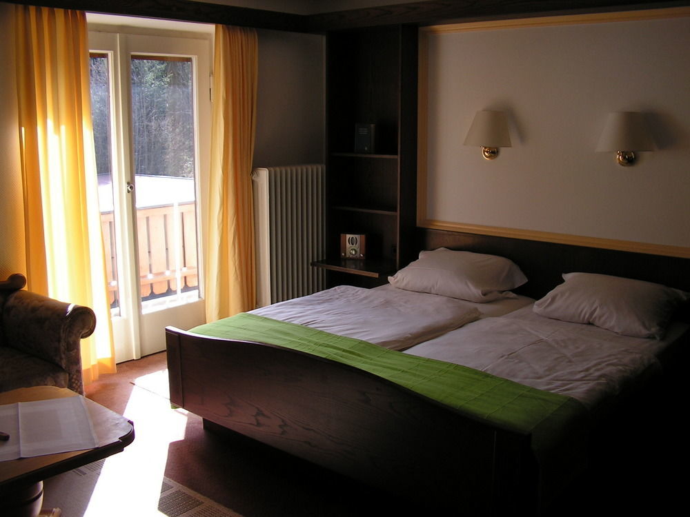 Hotel-Restaurant Zum Hirschhaus Inklusiv Chiemgaukarte Ruhpolding Eksteriør bilde