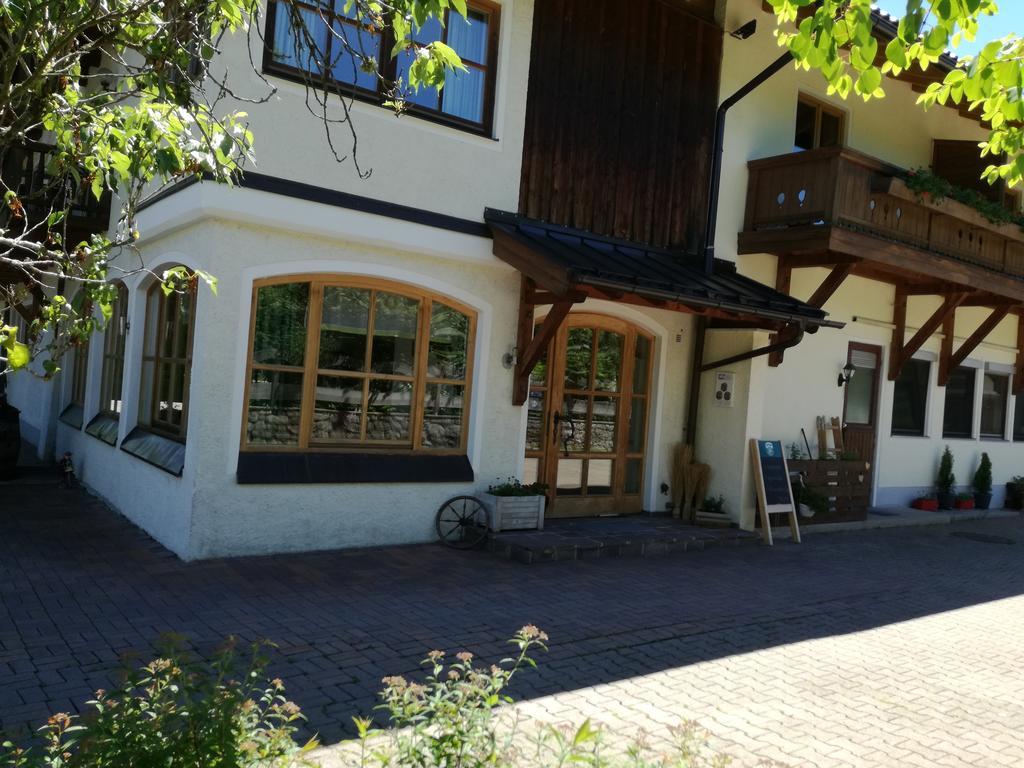 Hotel-Restaurant Zum Hirschhaus Inklusiv Chiemgaukarte Ruhpolding Eksteriør bilde